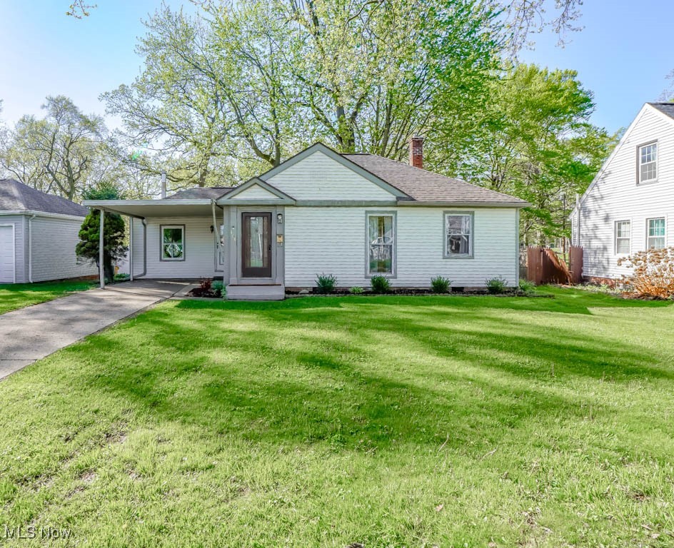 160 Rowmont Road, Massillon, Ohio image 1