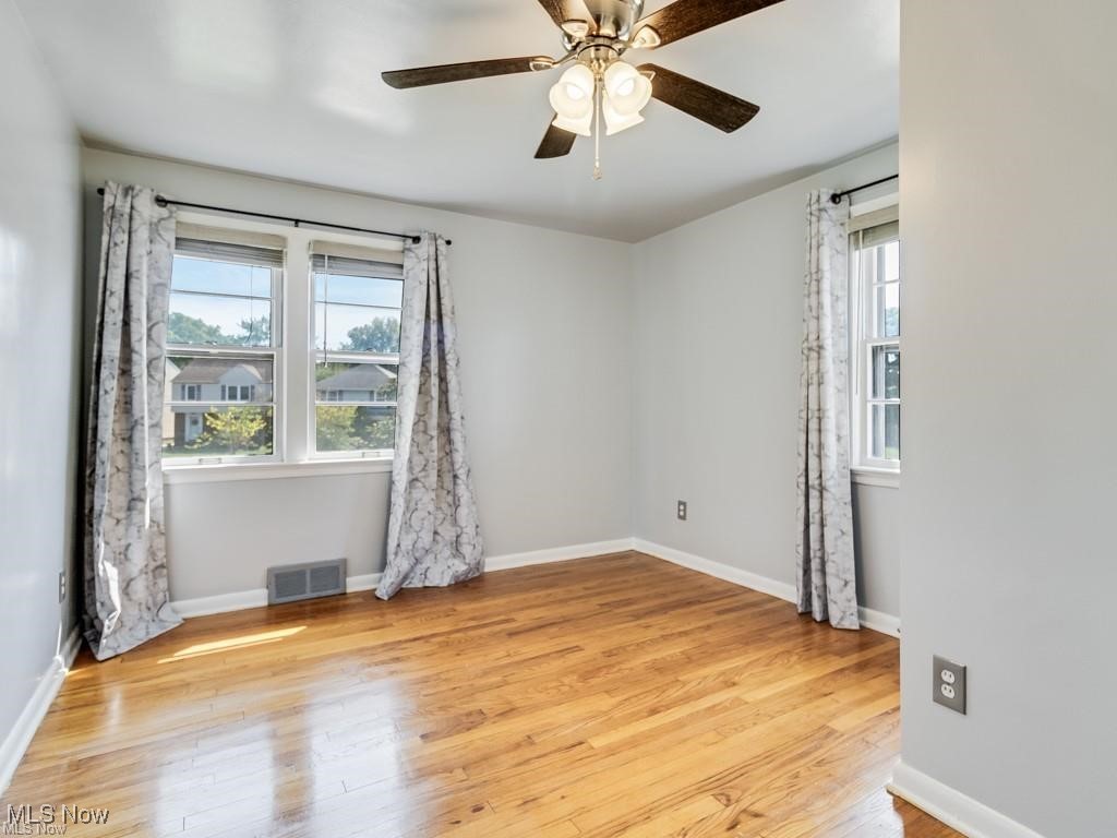 University Heights, Ohio 44118, United States, 3 Bedrooms Bedrooms, ,2 BathroomsBathrooms,Residential,Active,86422