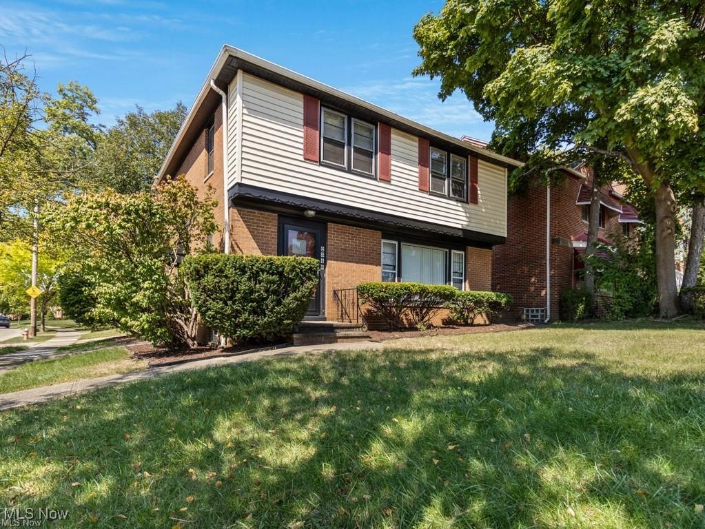 University Heights, Ohio 44118, United States, 3 Bedrooms Bedrooms, ,2 BathroomsBathrooms,Residential,Active,86422