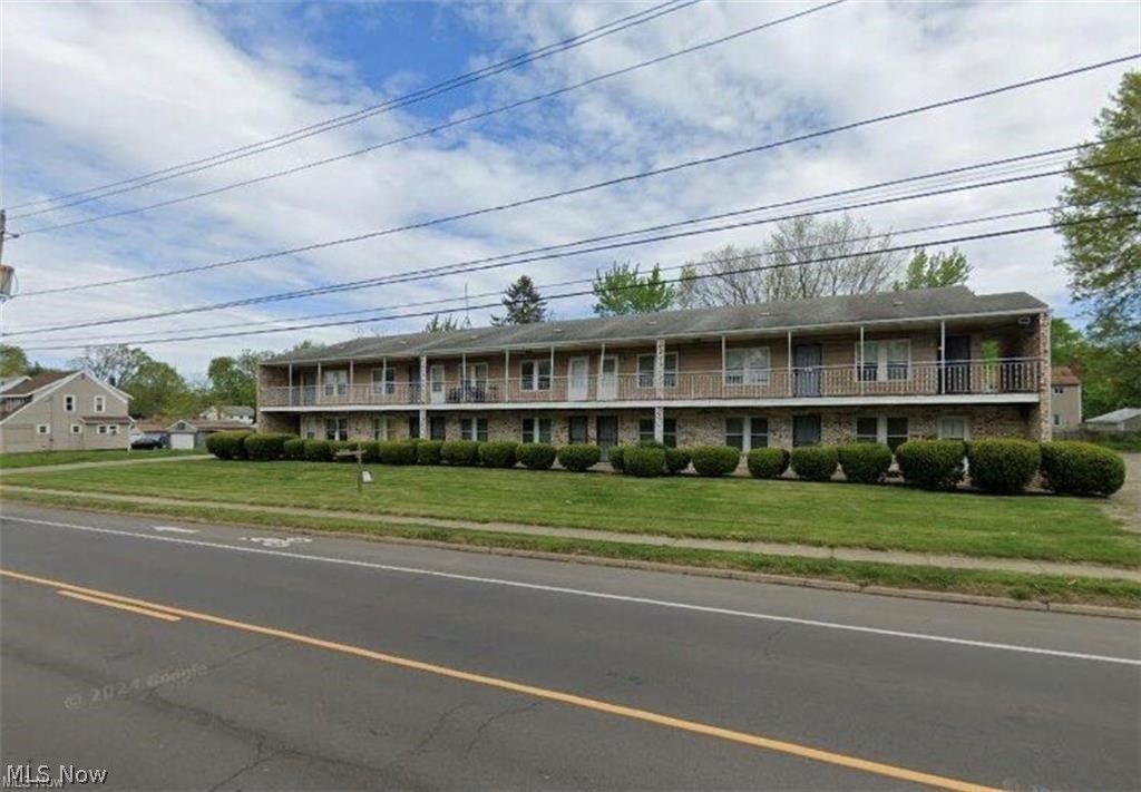 Photo of 787 E Wilbeth Road #3, Akron, OH 44306 (MLS # 5205979)