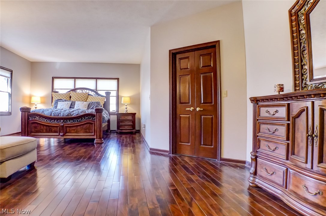 Hickory Woods - Residential