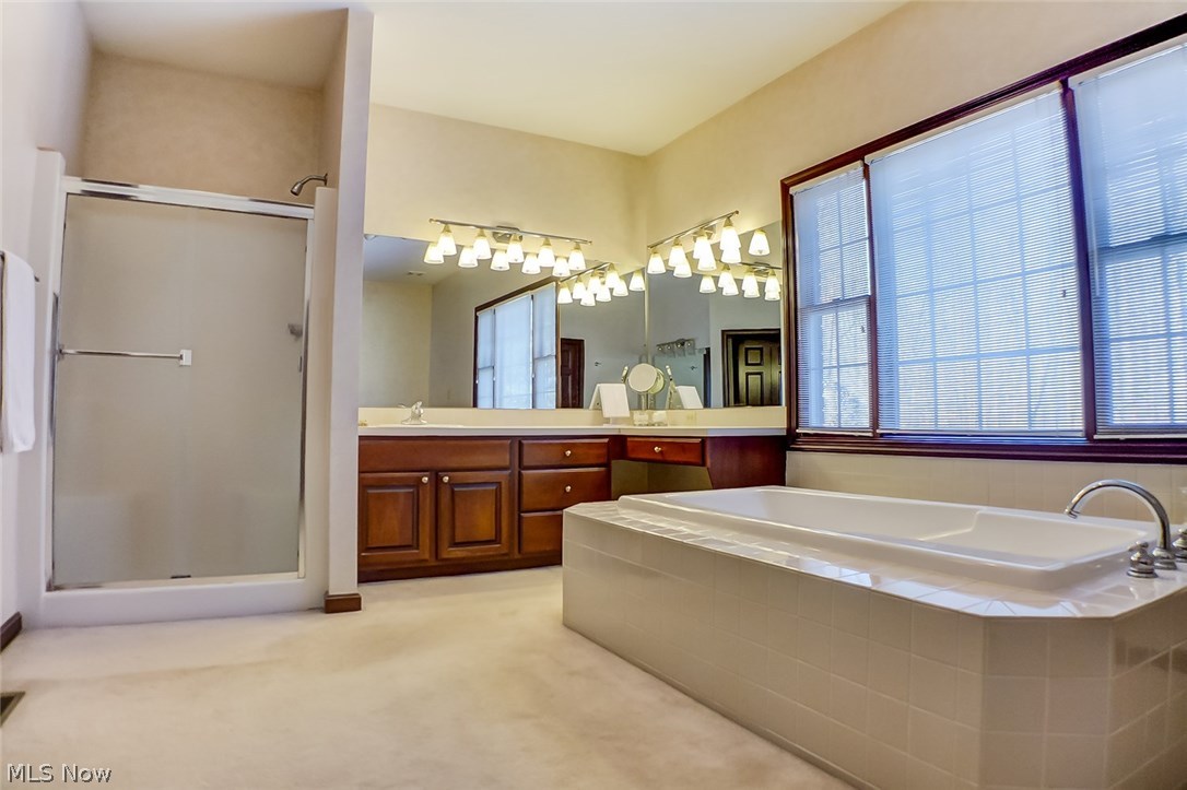 Hickory Woods - Residential