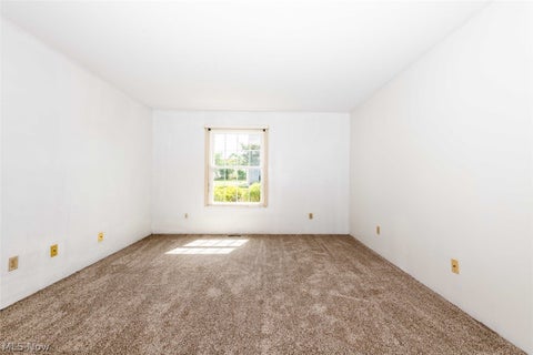Tiny photo for 5152 Franklyn Boulevard #A, Willoughby, OH 44094 (MLS # 5221617)
