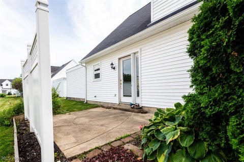 Tiny photo for 5152 Franklyn Boulevard #A, Willoughby, OH 44094 (MLS # 5221617)