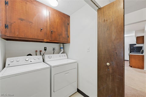 Tiny photo for 16435 Heather Lane #202, Middleburg Heights, OH 44130 (MLS # 5254608)