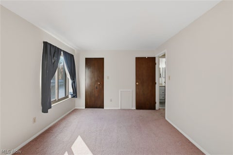 Tiny photo for 16435 Heather Lane #202, Middleburg Heights, OH 44130 (MLS # 5254608)