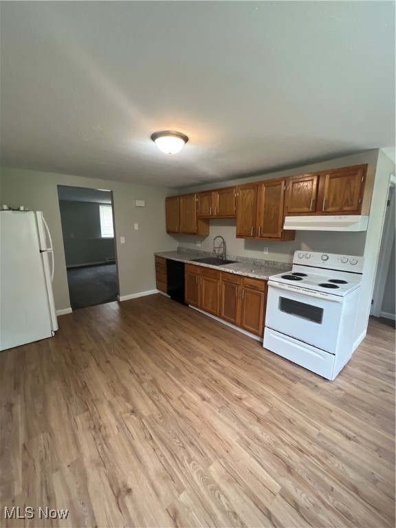 Cowles Lake - Commercial Sale