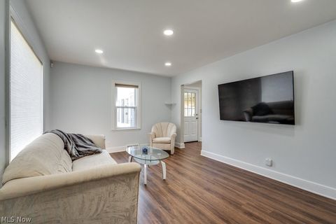 Tiny photo for 2048 Congo Street, Akron, OH 44305 (MLS # 5202700)