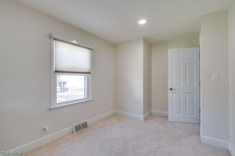 Tiny photo for 2048 Congo Street, Akron, OH 44305 (MLS # 5202700)