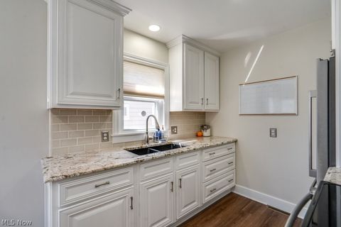 Tiny photo for 2048 Congo Street, Akron, OH 44305 (MLS # 5202700)