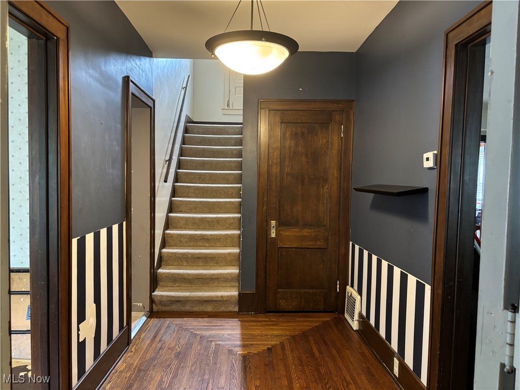 Warren, Ohio 44483, United States, 4 Bedrooms Bedrooms, ,3 BathroomsBathrooms,Residential,Active,189699