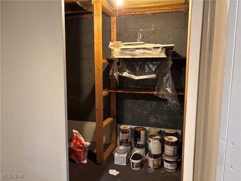 Warren, Ohio 44483, United States, 4 Bedrooms Bedrooms, ,3 BathroomsBathrooms,Residential,Active,189699