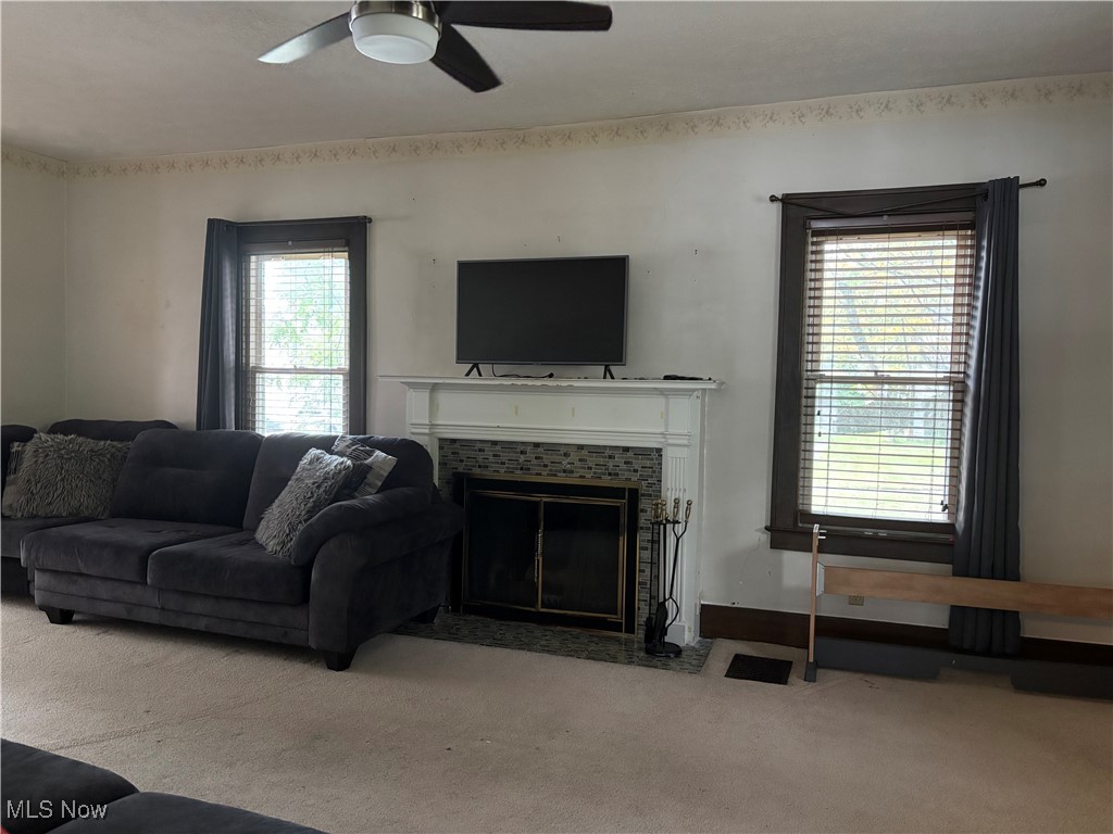 Warren, Ohio 44483, United States, 4 Bedrooms Bedrooms, ,3 BathroomsBathrooms,Residential,Active,189699