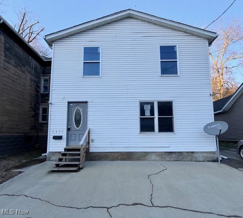 Homes For Sale - 1135 Sharon Avenue<br/> Muskingum County, Zanesville, OH 43701