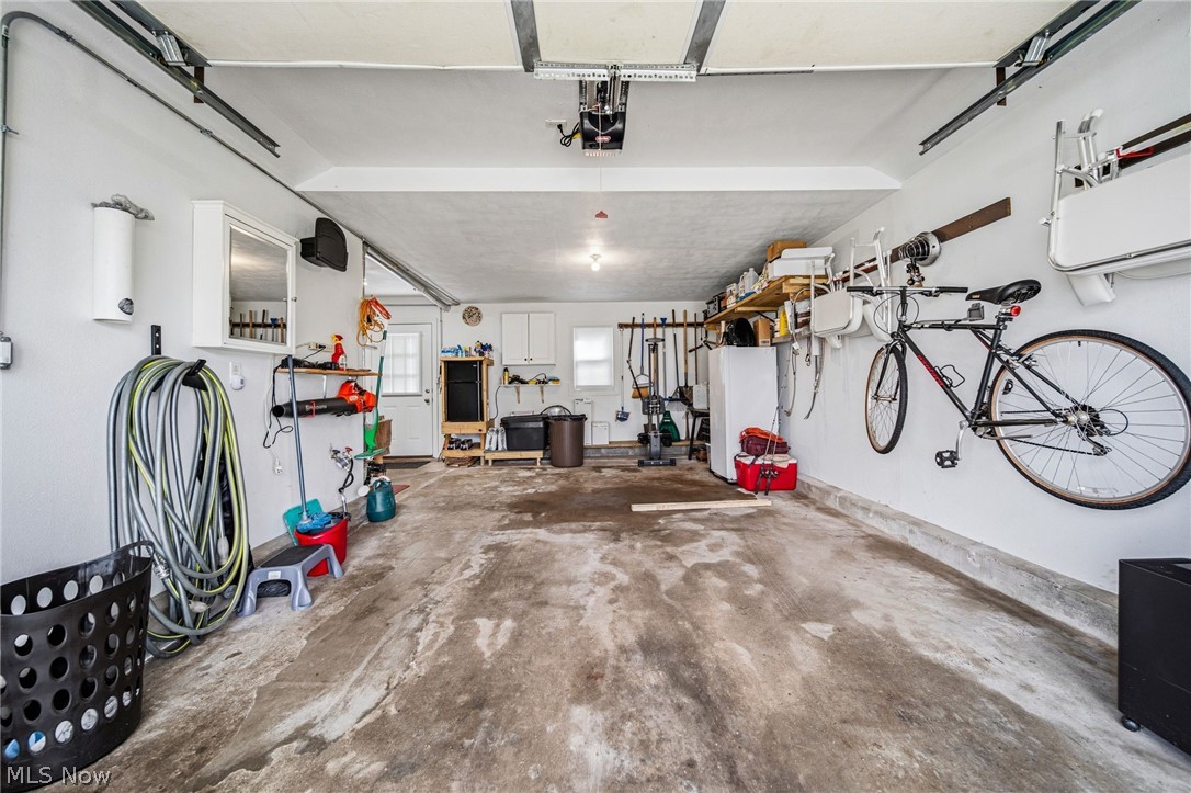 Madison Golf Lakelands - Residential