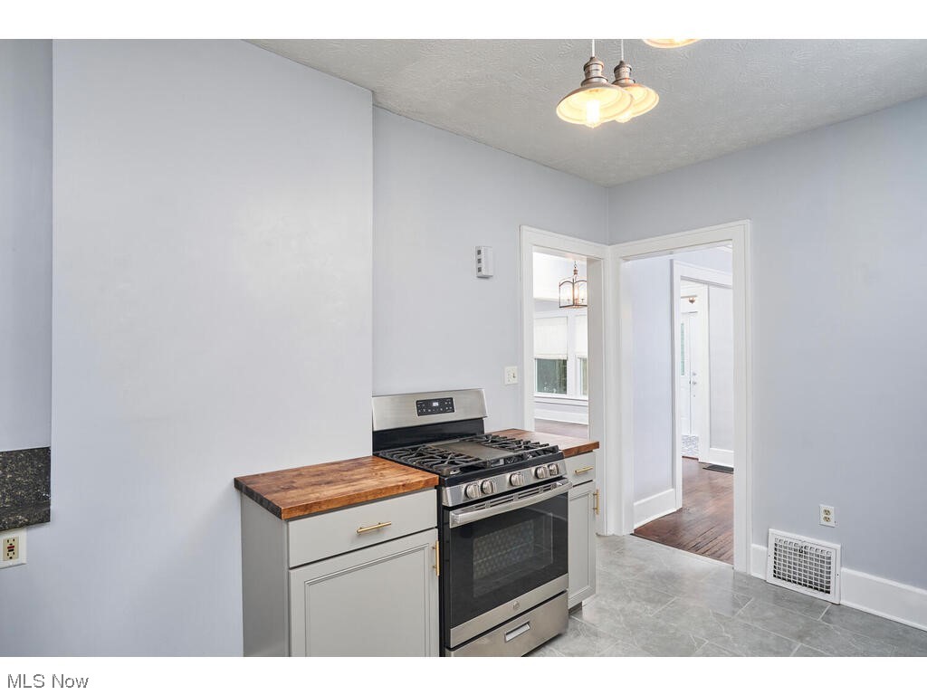 Hereford Drive Allotment/W H Coll - Residential Lease