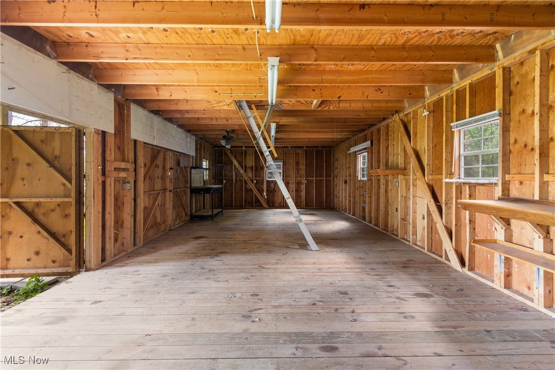 1725 Lillian Road, Stow, Ohio image 32