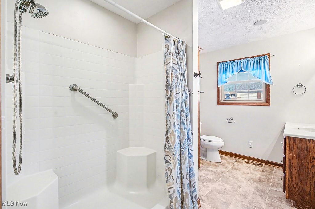 Wenmoth Gardens Adn - Residential