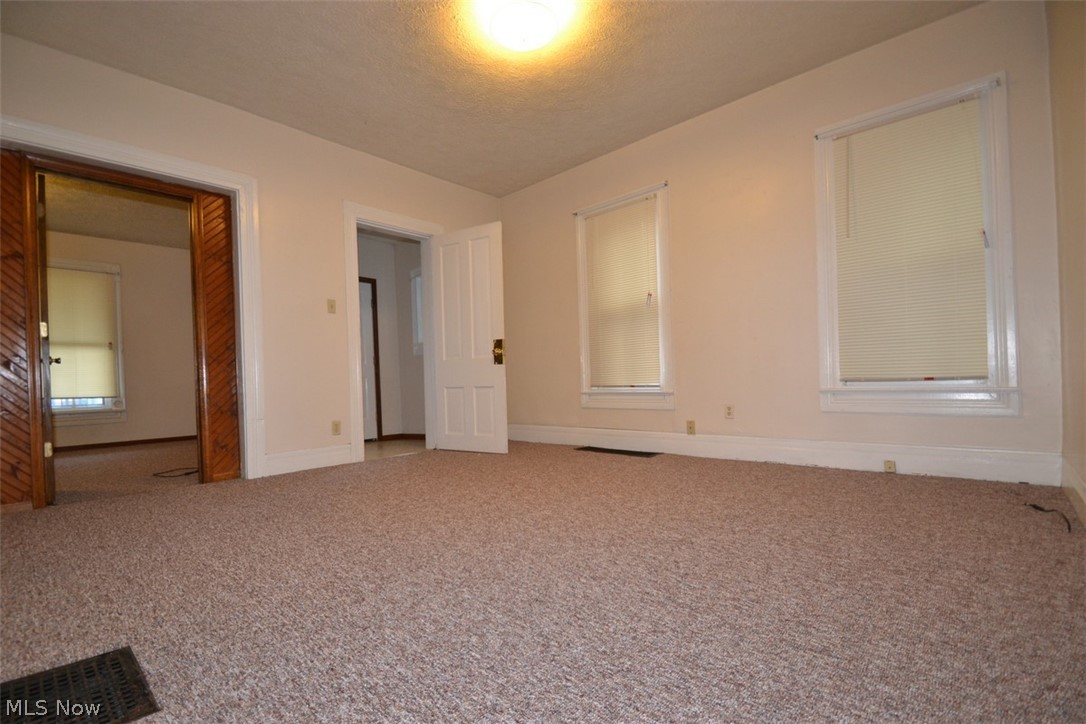 Voris & Steinbacher - Residential Income