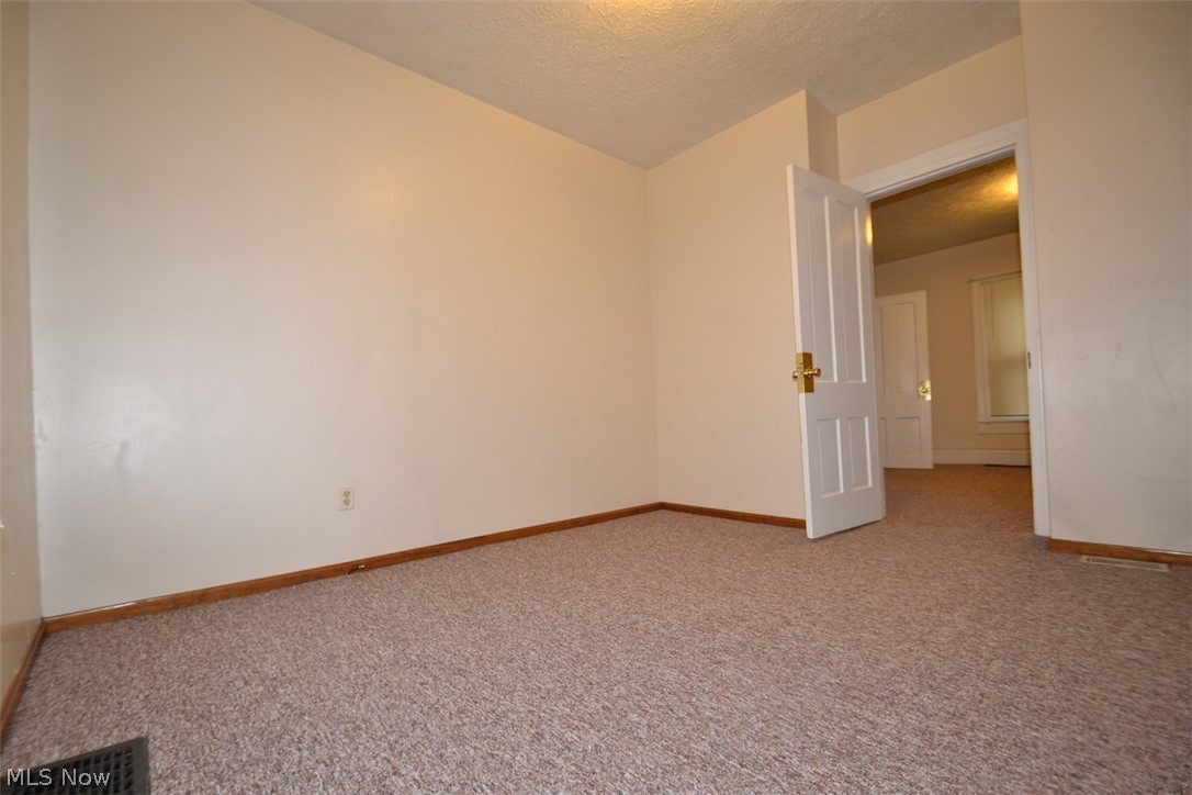 Voris & Steinbacher - Residential Income