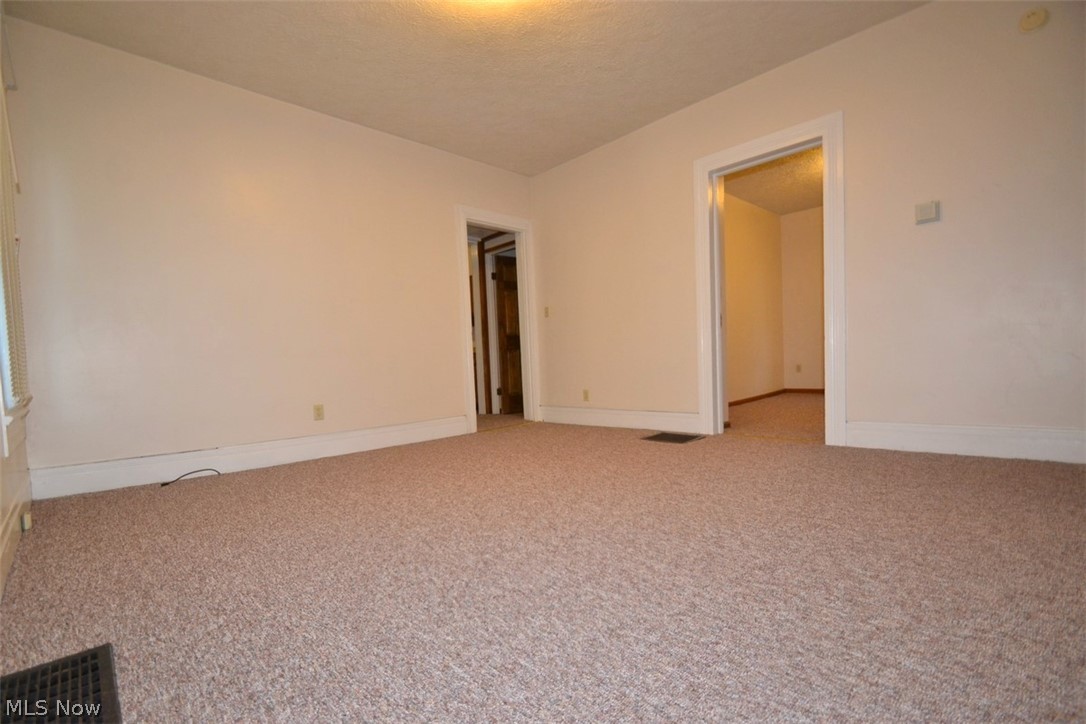 Voris & Steinbacher - Residential Income