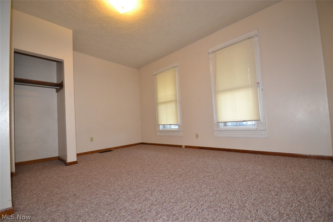 Voris & Steinbacher - Residential Income