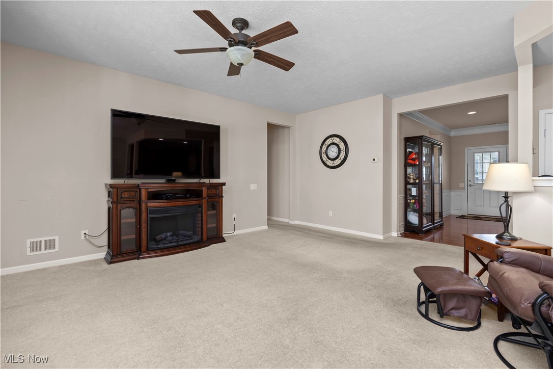 9405 Harvard Drive