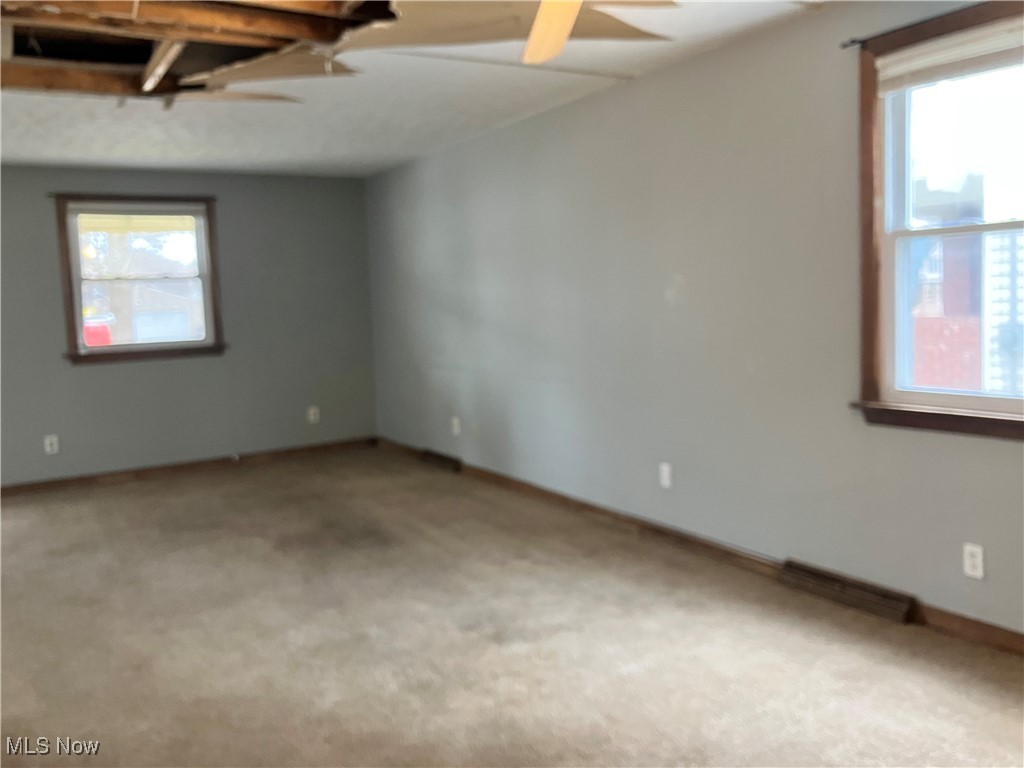 844 Harrison Avenue, Akron, Ohio image 8