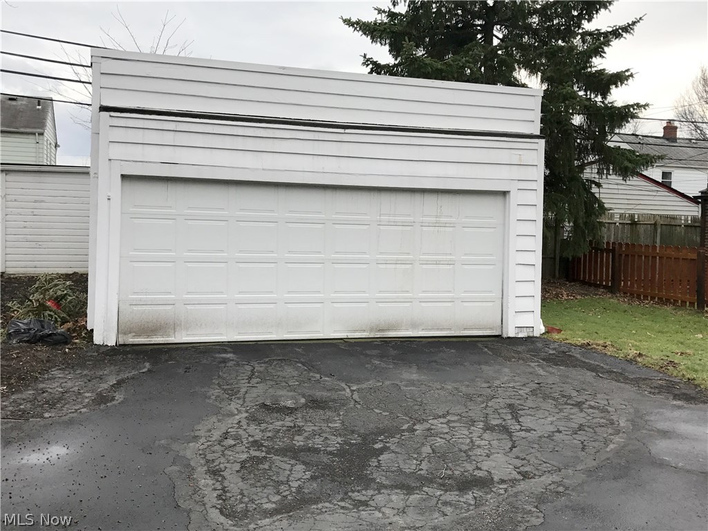 Van Sweringen Cos 21 - Residential