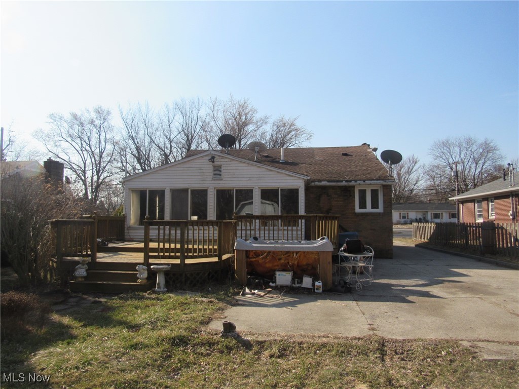 1329 E Perkins Avenue, Sandusky, Ohio image 5