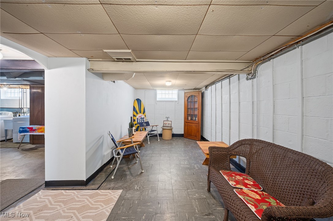 14300 Bidwell Avenue, Cleveland, Ohio image 32