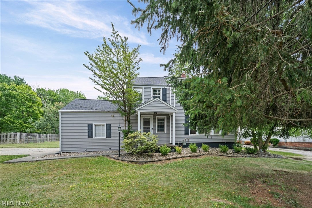 7471 Som Center Road