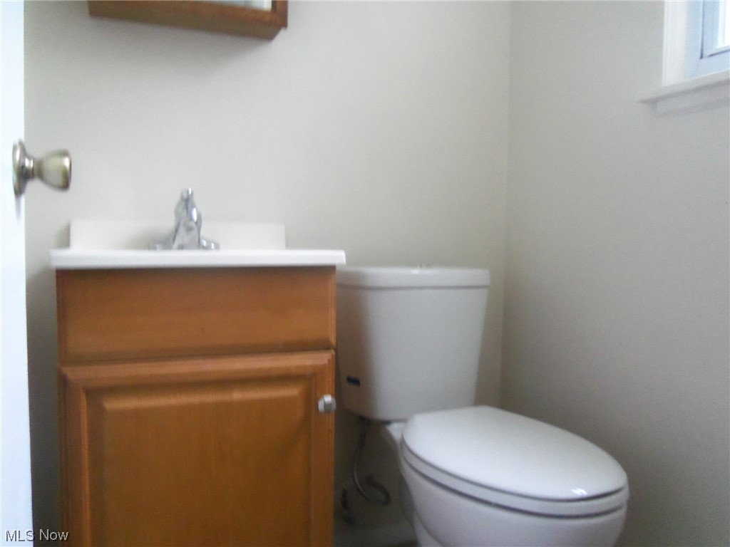 Westwoods Twnhs Condo - Residential Lease