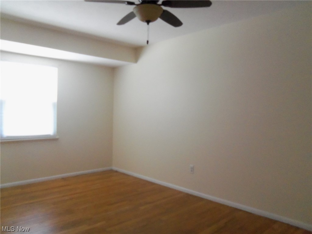 Westwoods Twnhs Condo - Residential Lease