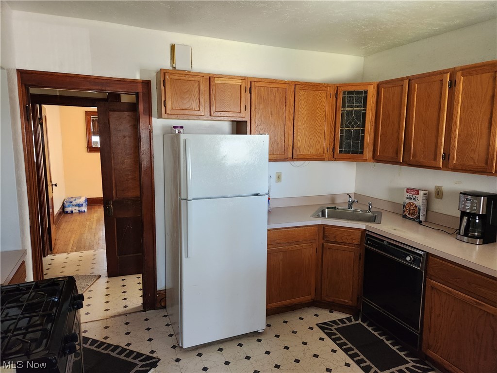 W T Mallos Washington Blvd Al - Residential