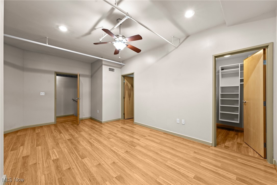 Fries & Schuele Condo - Residential