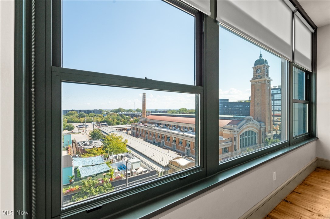 Fries & Schuele Condo - Residential