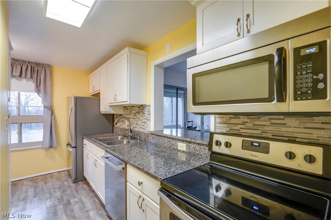 Silver Lake Towers Condo - Residential