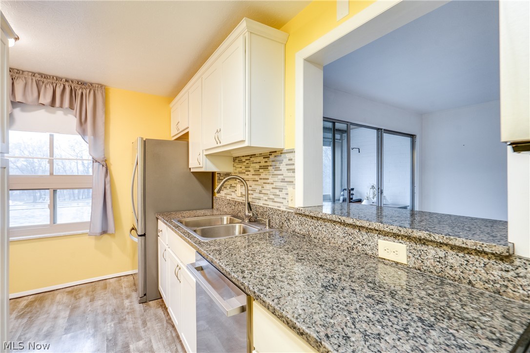 Silver Lake Towers Condo - Residential