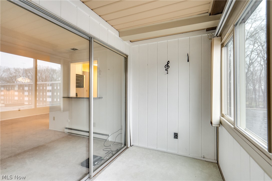 Silver Lake Towers Condo - Residential