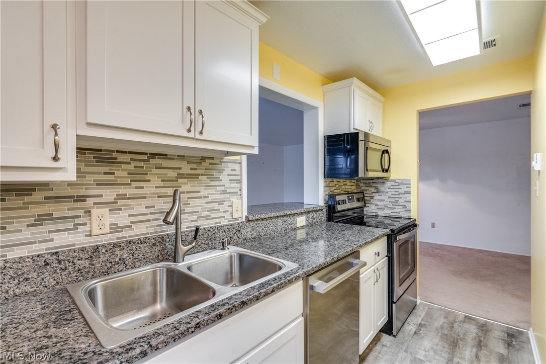 Silver Lake Towers Condo - Residential