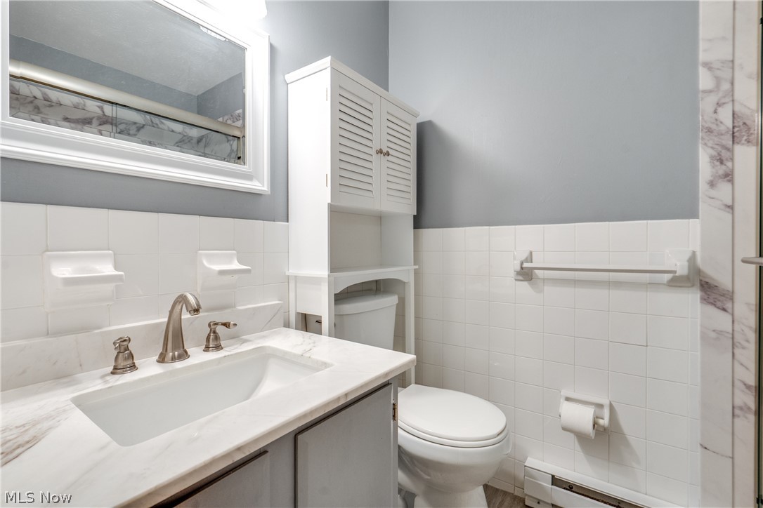 Silver Lake Towers Condo - Residential