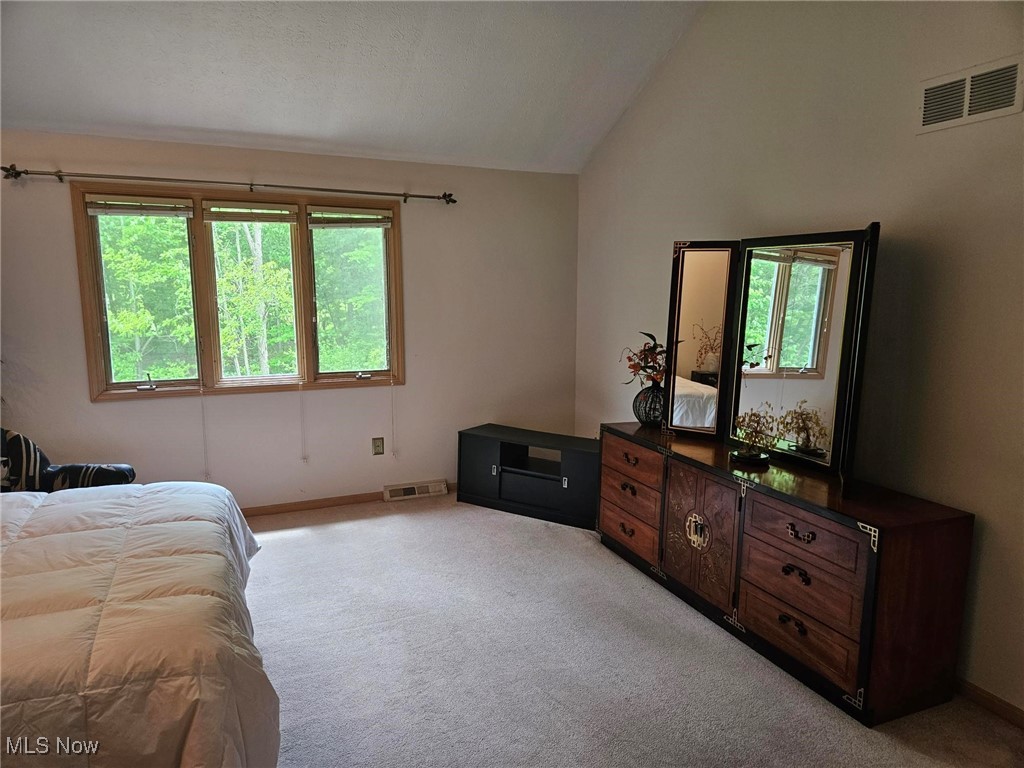 36212 Derby Downs Drive, Solon, Ohio image 15
