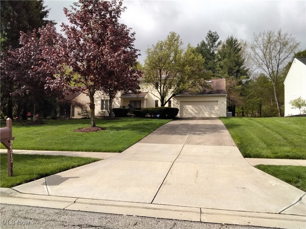 36212 Derby Downs Drive, Solon, Ohio image 4