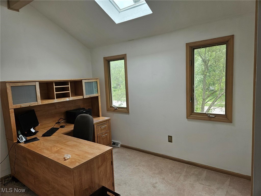 36212 Derby Downs Drive, Solon, Ohio image 13