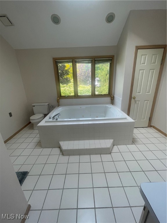 36212 Derby Downs Drive, Solon, Ohio image 20