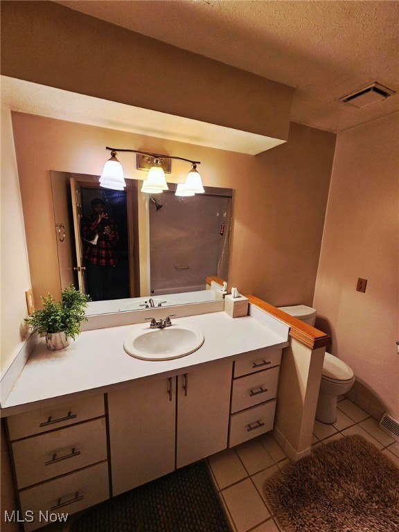 36212 Derby Downs Drive, Solon, Ohio image 16