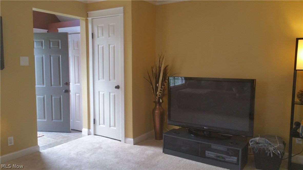 J H Schiller Northern Heights Allo - Residential