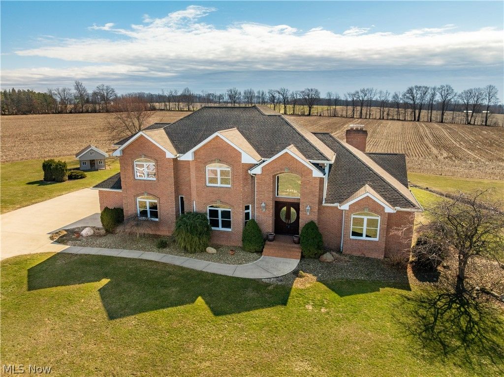 Photo of 15644 Marshallville Street NW, Canal Fulton, OH 44614 (MLS # 5190390)