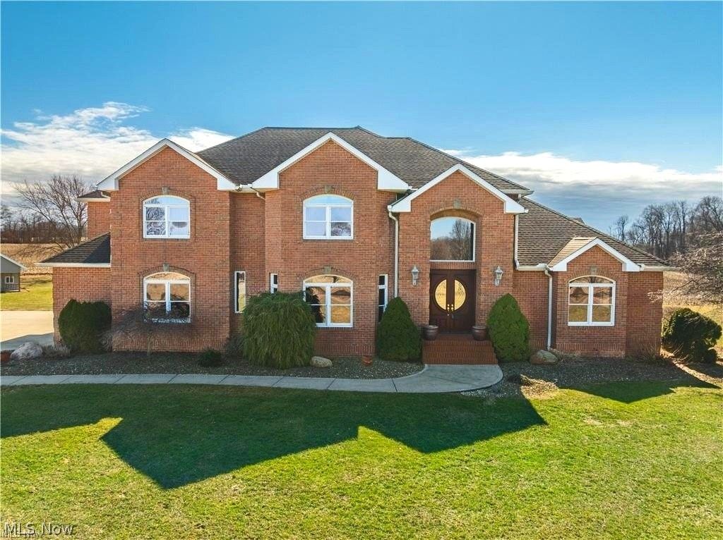 Photo of 15644 Marshallville Street NW, Canal Fulton, OH 44614 (MLS # 5190390)